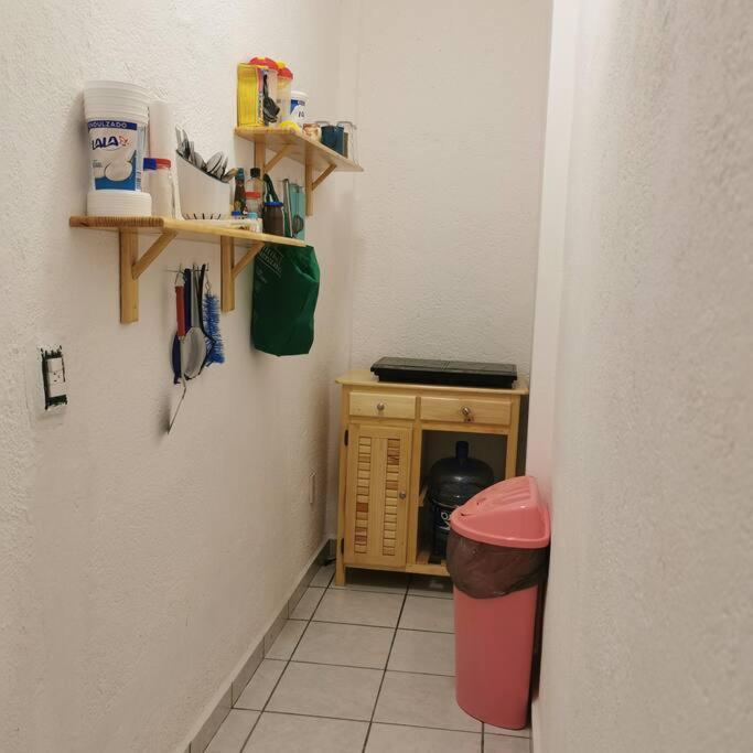 Lovely Studio Apartment With Balcony Ac & Wi-Fi, Minutes From Downtown! Zihuatanejo Exterior photo