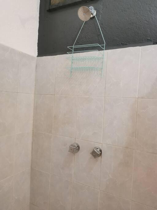 Lovely Studio Apartment With Balcony Ac & Wi-Fi, Minutes From Downtown! Zihuatanejo Exterior photo
