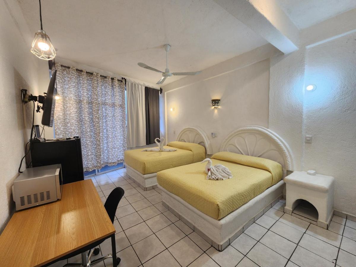 Lovely Studio Apartment With Balcony Ac & Wi-Fi, Minutes From Downtown! Zihuatanejo Exterior photo